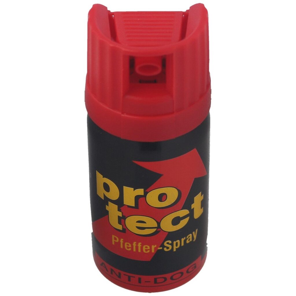O gazach pieprzowych na naszym blogu wspominamy często. Dziś prezentujemy Wam ProTect Red Pepper Spray 40 ml, "zawsze przy sobie" ręczny miotacz gazu pieprzowego firmy KKS z łatwą do znalezienia i dobycia głowicą w czerwonym kolorze. 